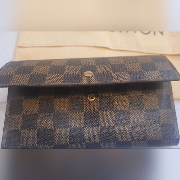 Authentic Louis Vuitton Damier Ebene Sarah Wallet International FUll set : Box - Picture 5 of 15